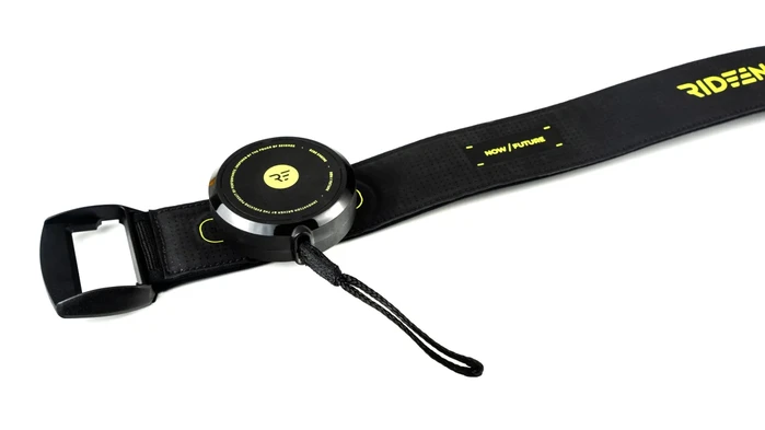 Ride Engine Tractable Reel Leash mit Waist Belt