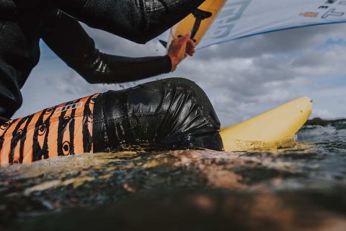 ION Wing Sleeve Knee