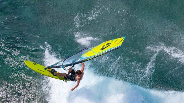 Duotone Windsurf Board Cosmic (4) SLS (SB, incl. fin) - Boards 2027