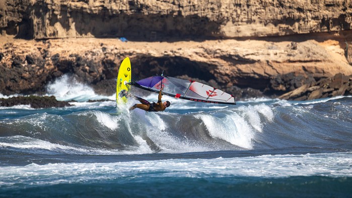 Duotone Windsurf Board Cosmic (4) D/LAB (MTO, incl. fin) - Boards 2027