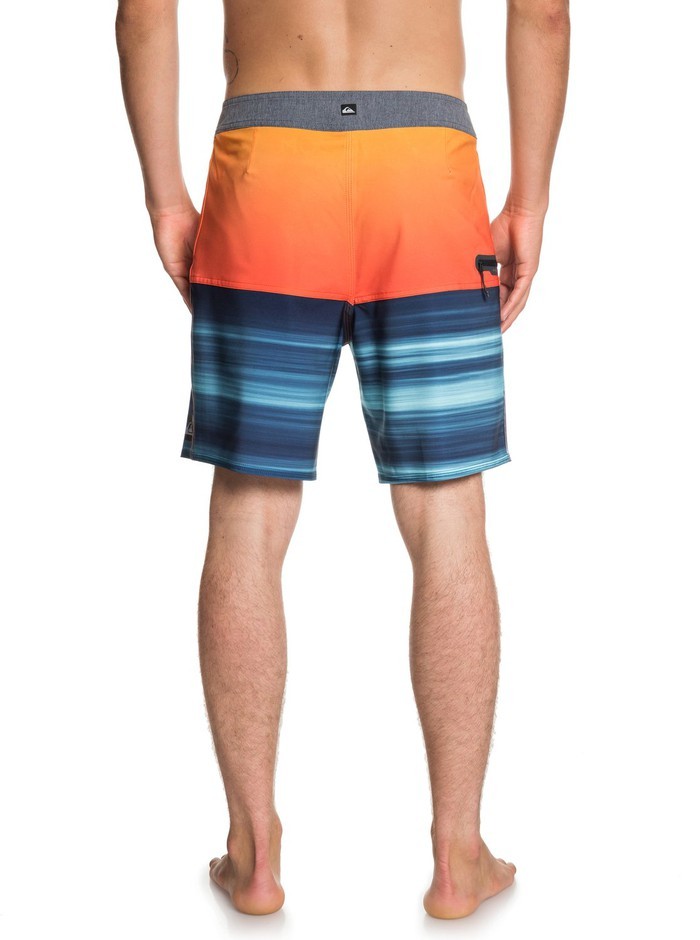 Quiksilver HLHOLDOWN18 Boardshort - Tiger Orange