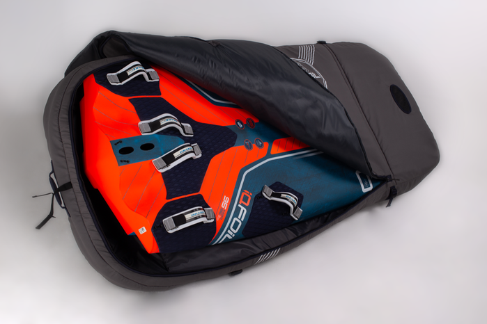 Starboard 22 STB IQ Foil Re-Cover 215 x Travel Bag .