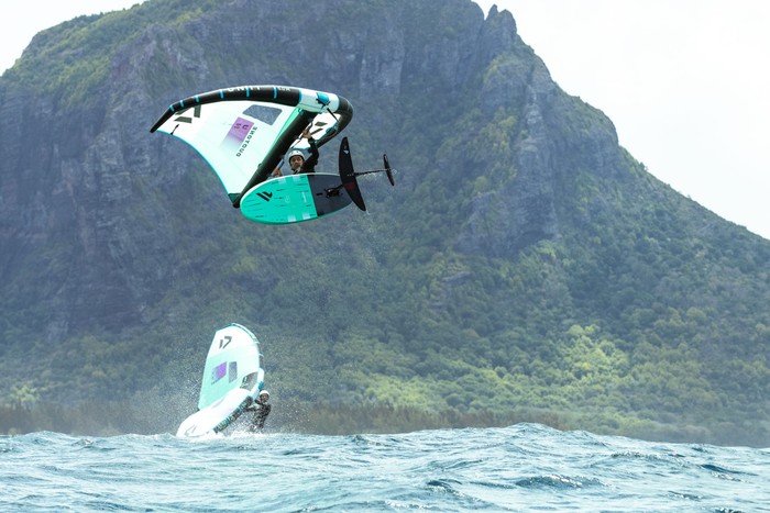 ION Wing/SUP Leash Core Coiled Hip